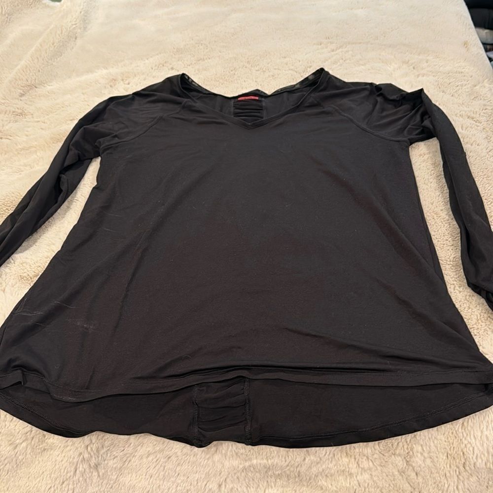 Spanx long sleeve black shirt with lace arm, details size large